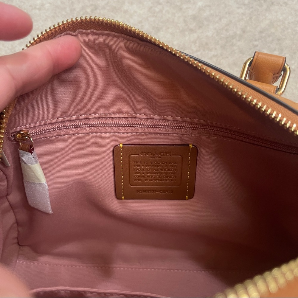 Coach 2026 Powder Pink Medium Rowen - Picture 9 of 16